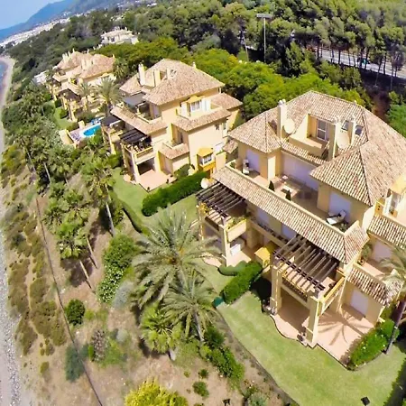 Rio Real Playa Beachfront, Apartment Marbella