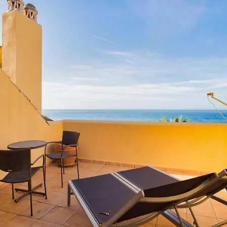 Rio Real Playa Beachfront, Marbella